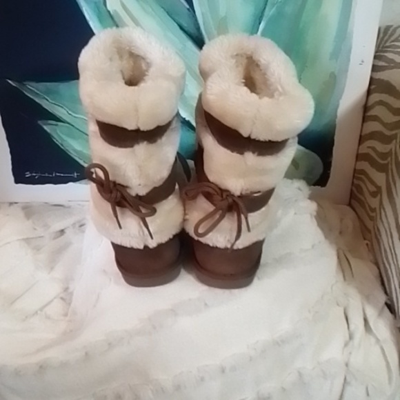 Natural Reflections Bernie Sharking Boots Women's SZ 8 - Picture 7 of 8